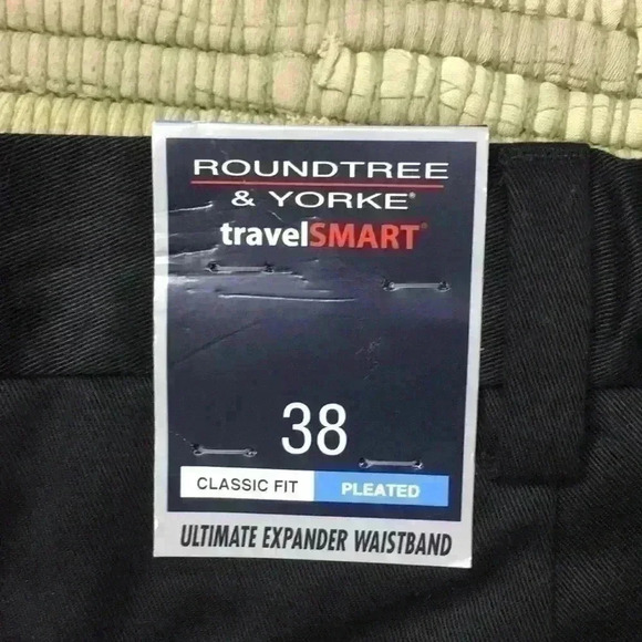 NWT Roundtree & York travelSMART - Picture 3 of 6